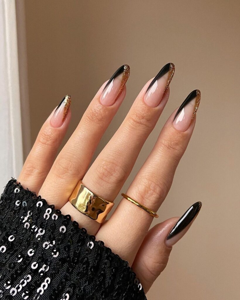 20 GORGEOUS NEW YEAR'S NAILS YOU NEED TO COPY   Stylin by Neeru